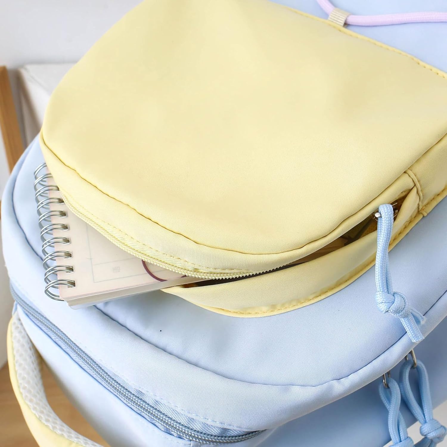 Mochila Escolar | Capacidad Grande, Estuche y Bolsas Incluidas