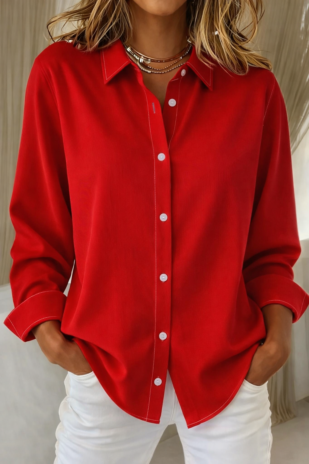 Blusa minimalista mujer corte holgado con botones frontales
