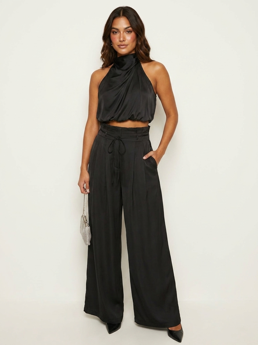 Conjunto de Satén de Dos Piezas | Top Halter y Pantalón Ancho