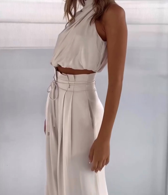 Conjunto de Satén de Dos Piezas | Top Halter y Pantalón Ancho