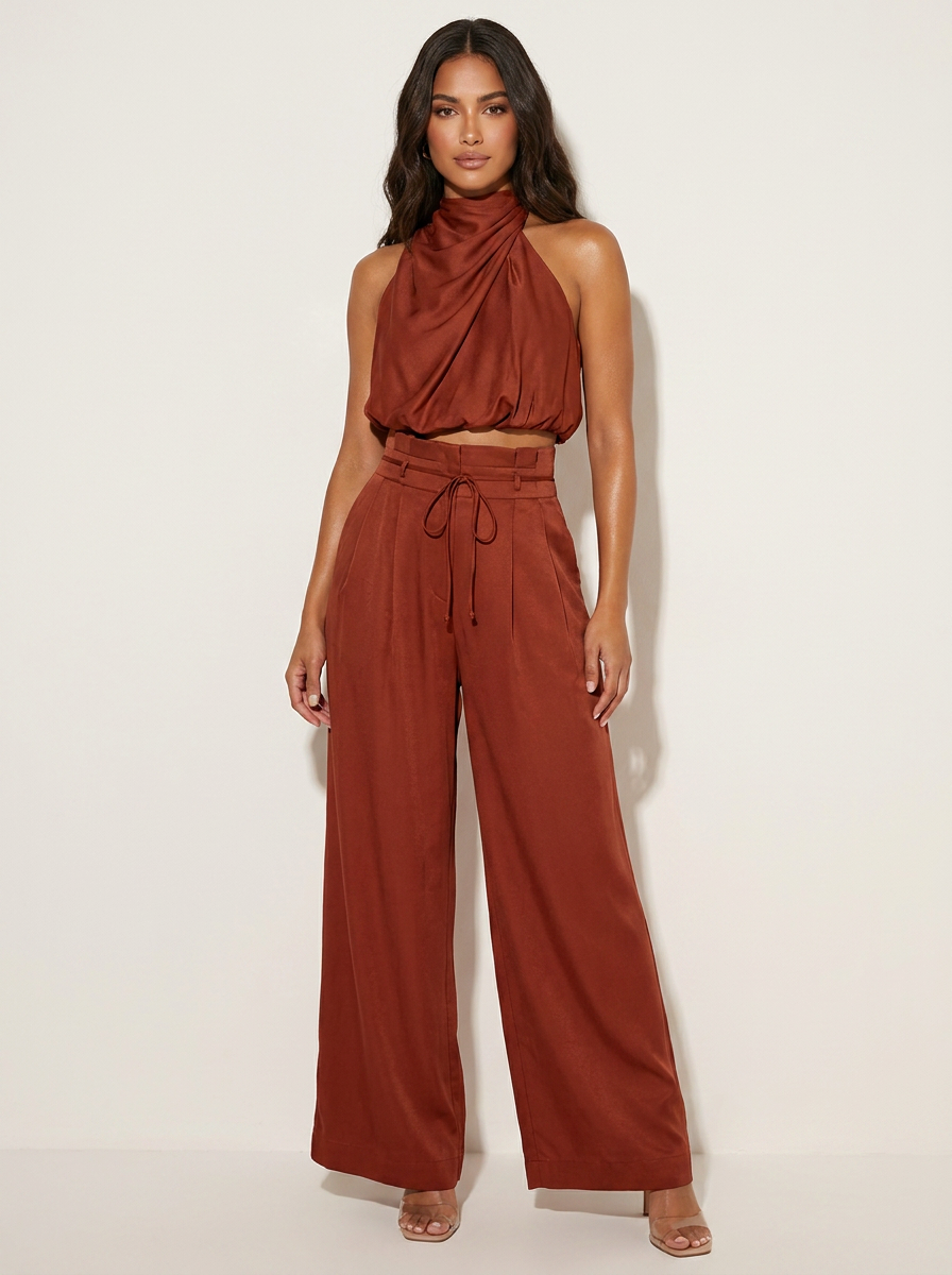 Conjunto de Satén de Dos Piezas | Top Halter y Pantalón Ancho